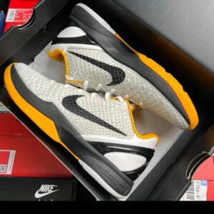 Nike zoom  Kobe 6